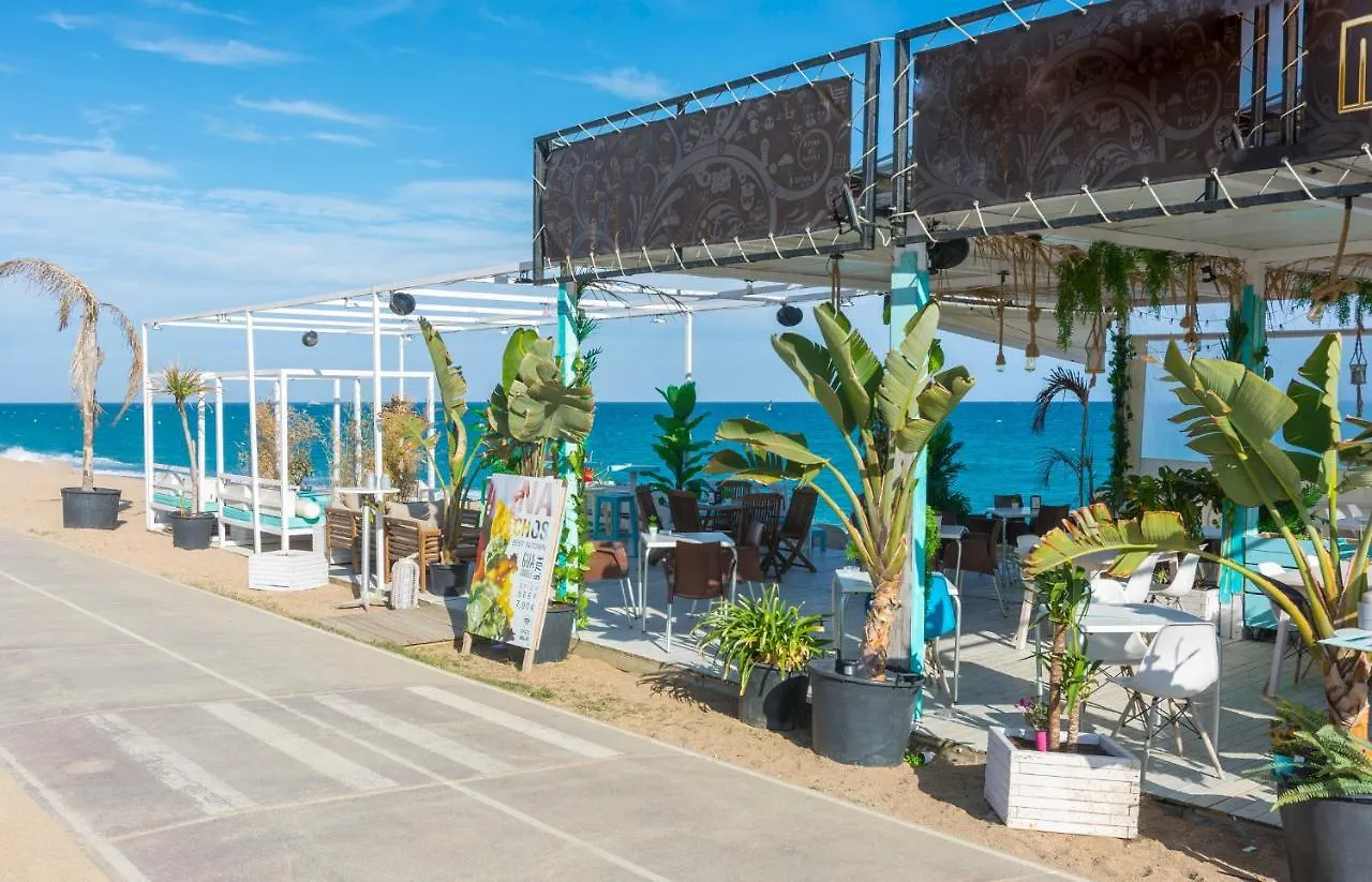 Homeholidaysrentals Amaral Pineda De Mar Apartamento