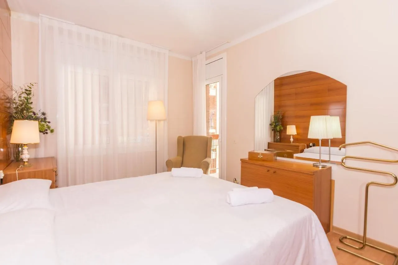 Daire Homeholidaysrentals Amaral Pineda de Mar