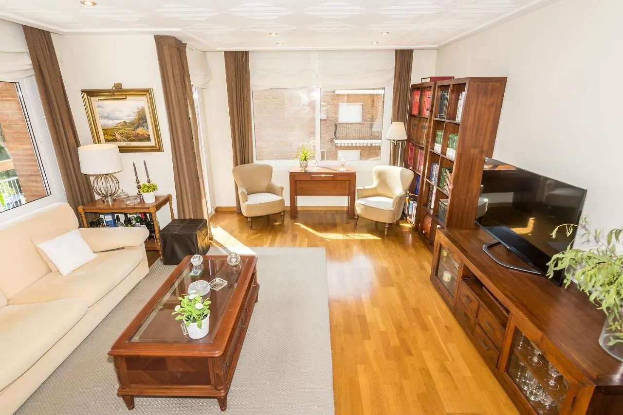 Homeholidaysrentals Amaral Pineda de Mar Daire