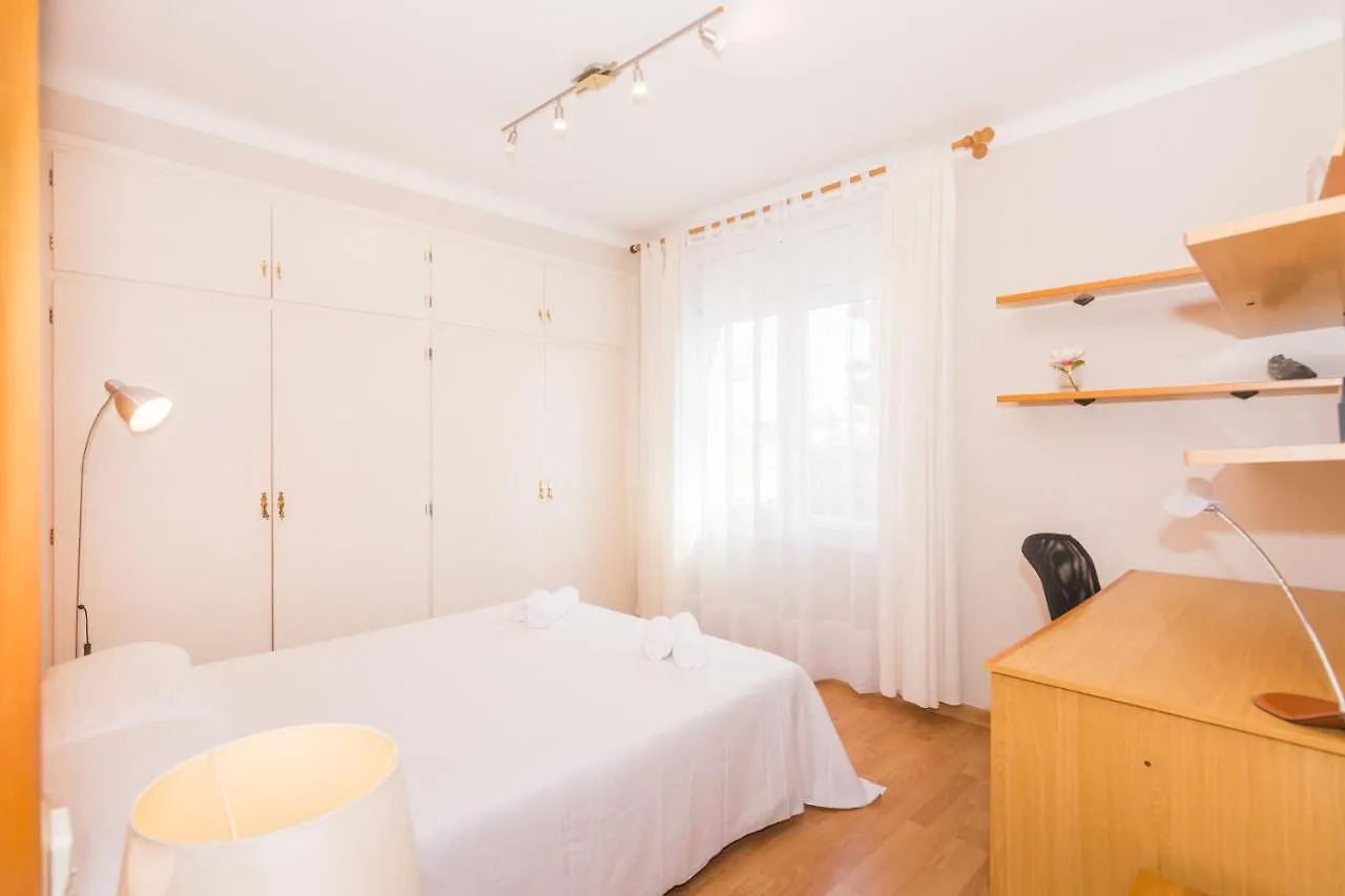 Homeholidaysrentals Amaral Pineda de Mar Daire