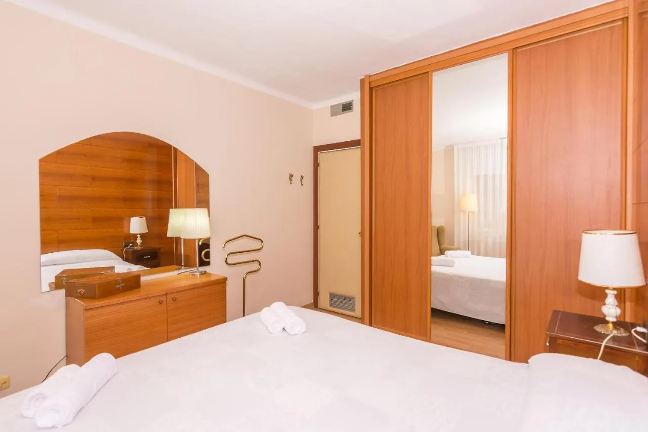 Daire Homeholidaysrentals Amaral Pineda de Mar İspanya