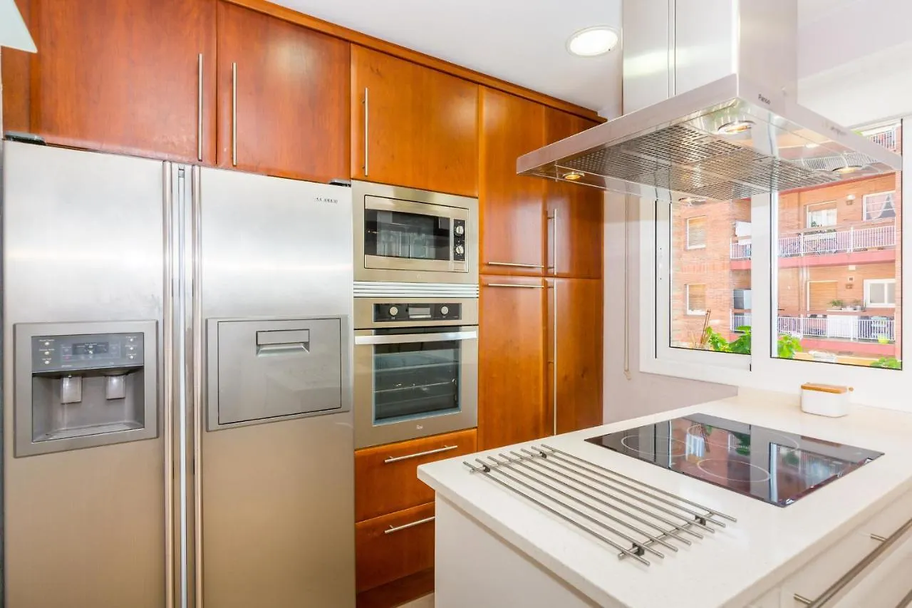 Homeholidaysrentals Amaral Pineda de Mar Apartment