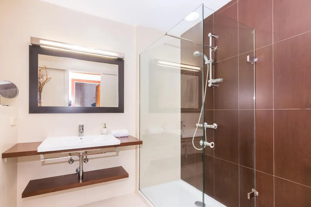 Homeholidaysrentals Amaral Pineda de Mar Apartment